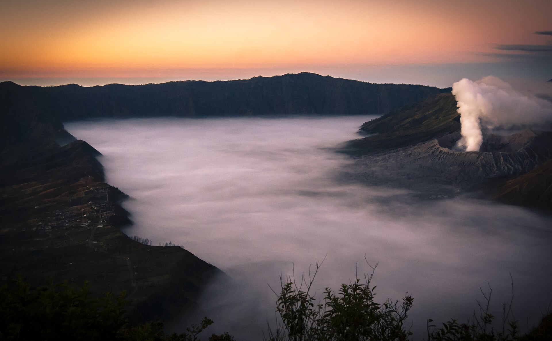 Morgan's Essay 048 - Indonesia: East Java - Mount Bromo