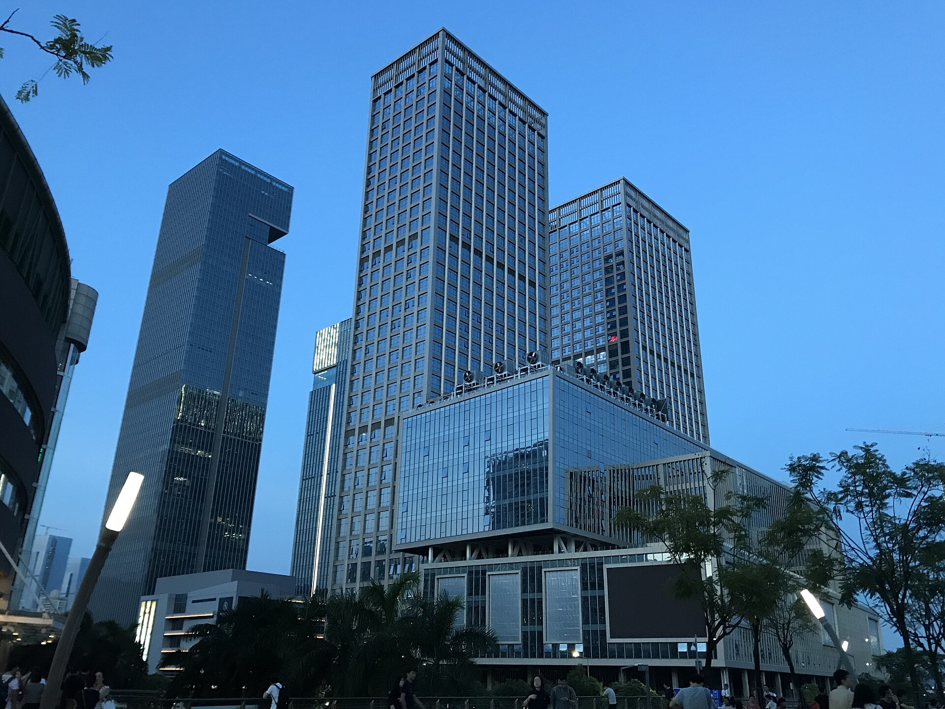 Morgan's Essay 017: Wagyu Shabu-Shabu Buffet in Nanshan, Shenzhen