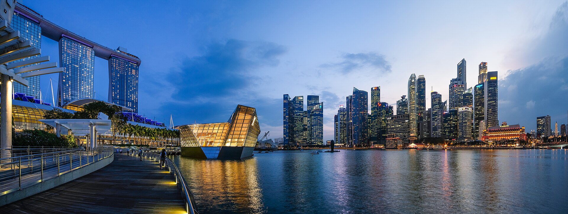 Singapore: Merlion & Raffles Quay