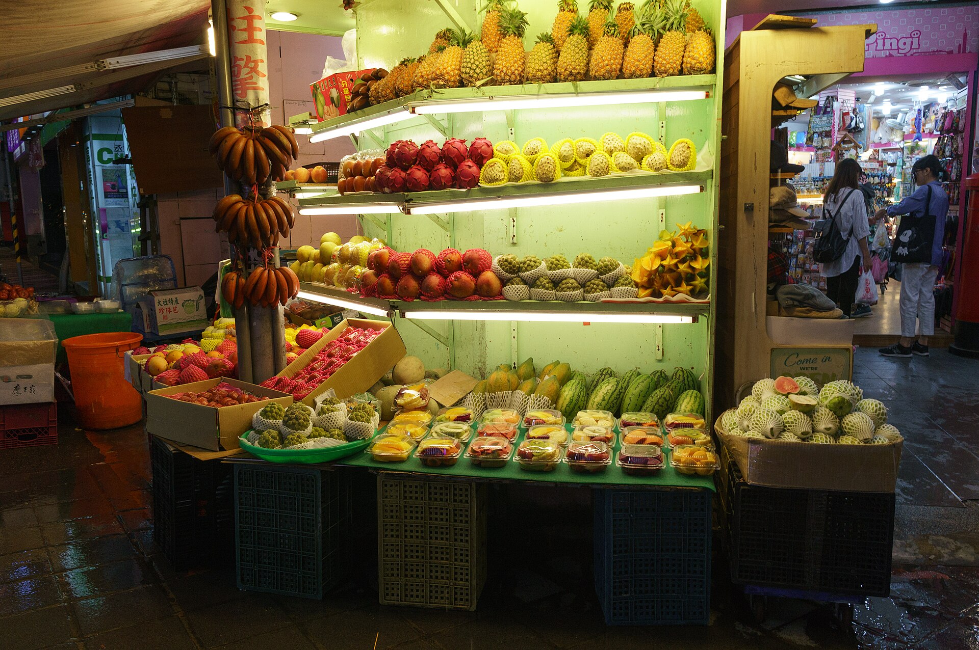 Canaan Fruit Shop in Tainan